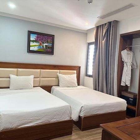 Alisia Beach Hotel Дананг Екстериор снимка