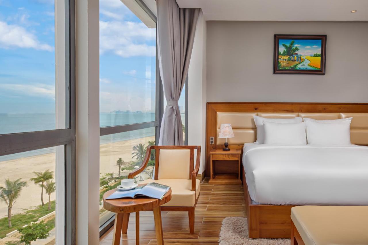 Alisia Beach Hotel Дананг Екстериор снимка