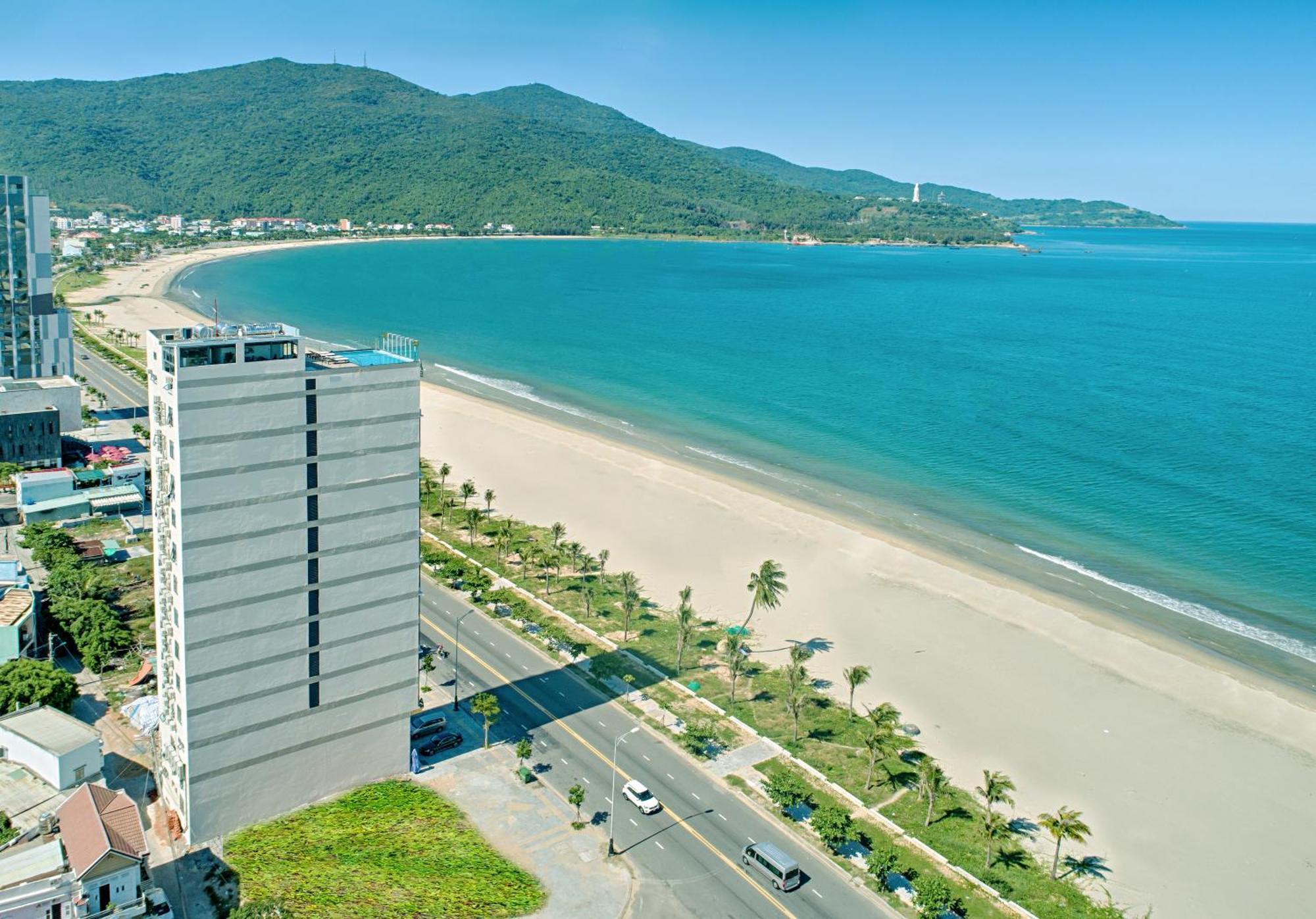 Alisia Beach Hotel Дананг Екстериор снимка