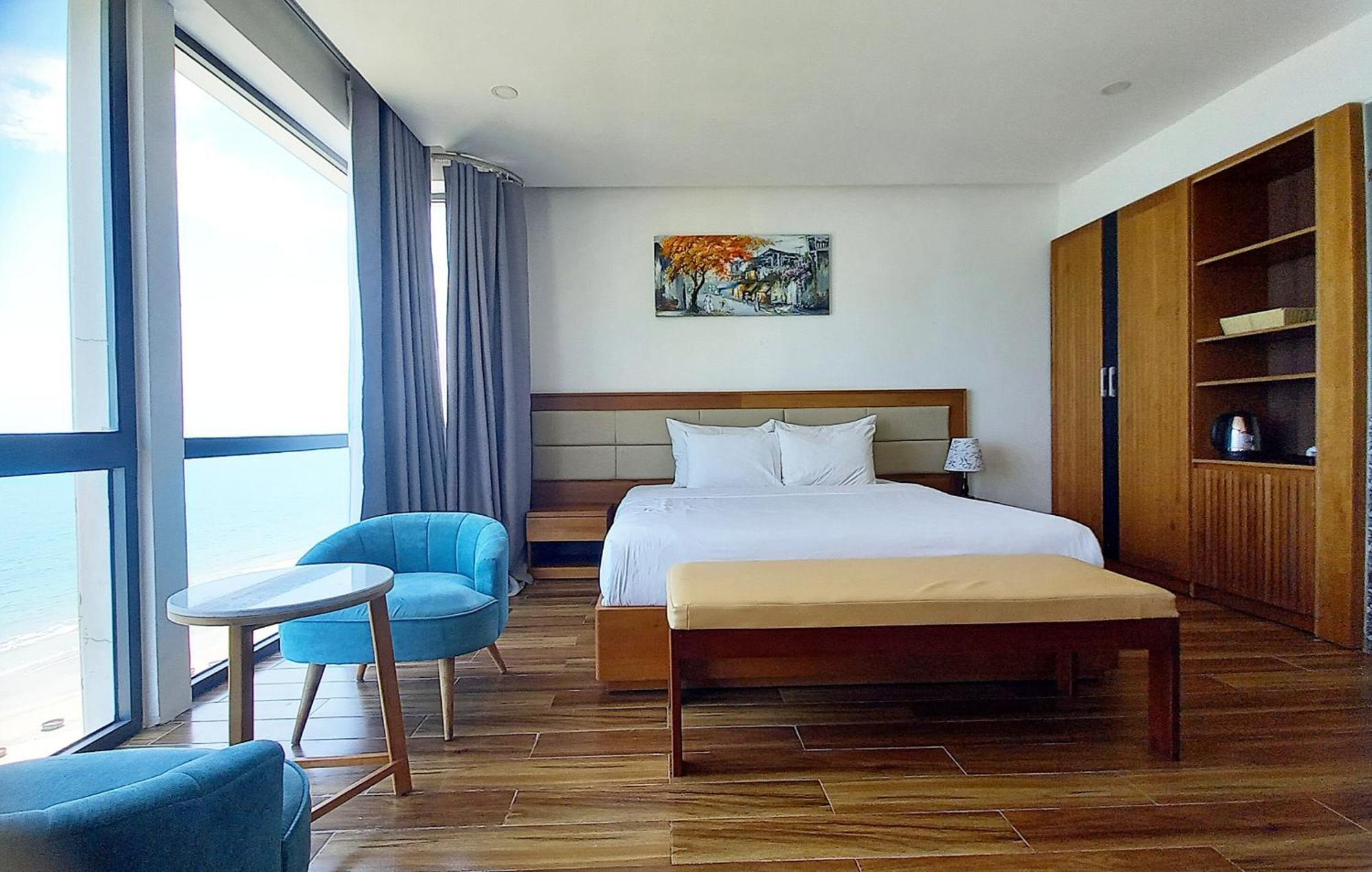 Alisia Beach Hotel Дананг Екстериор снимка